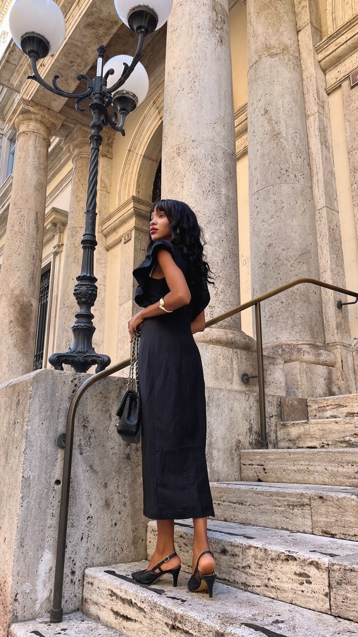 Black Unwind Linen Midi Dress